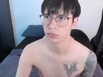 Chaturbate Free Porn Cam of andy_bankai