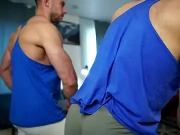 Chaturbate Live Sex Cam of muscularfriend