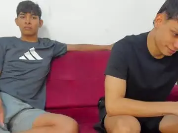 Chaturbate Live Sex Cam of sexys_boys18