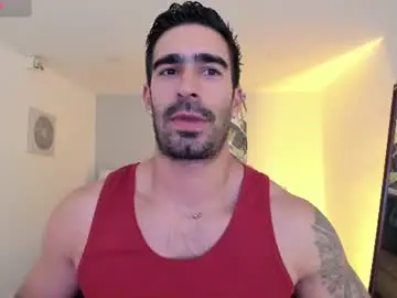 Chaturbate Best live sex cam show of tbastian