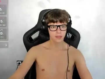 Chaturbate Nude Webcam of thomas_shelbivip