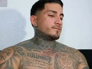Chaturbate Nude Webcam of twonaugthy77