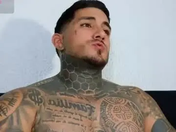Chaturbate Free Porn Cam of twonaugthy77