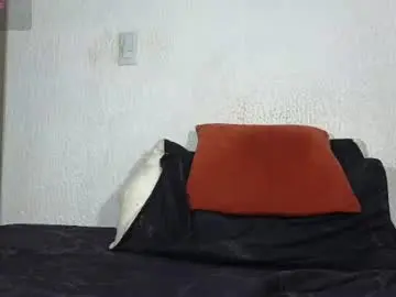 Chaturbate Free Live Porn of twonaugthy77