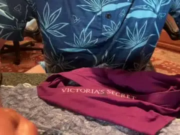 Chaturbate Live Sex Cam of cock_4u_247