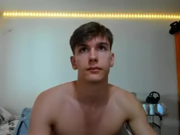 Chaturbate Live Sex Cam of bradyflint