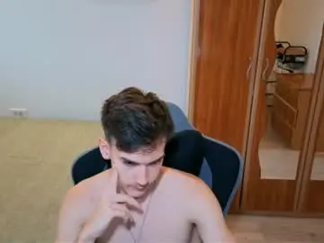 Chaturbate Live Sex Cam of bradyflint