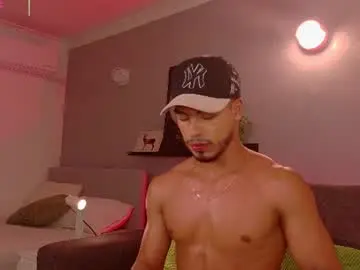 Chaturbate Nude Webcam of ken_boy_