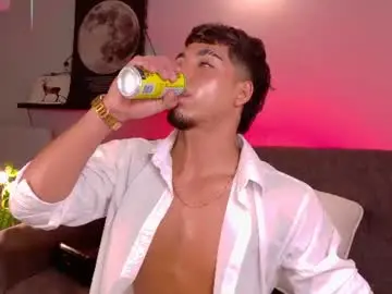 Chaturbate Free Porn Cam of ken_boy_