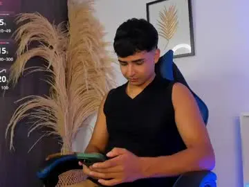 Chaturbate Nude Webcam of thiago_connor21