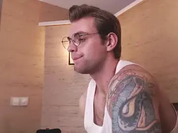 Chaturbate Free Porn Cam of waynemiller_