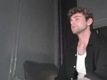 Chaturbate Free Porn Cam of waynemiller_