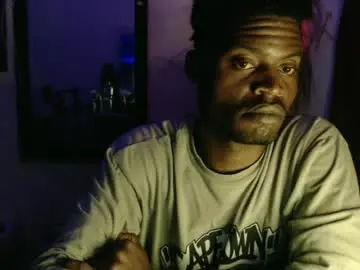 Chaturbate Watch Live Sex Cams of brayan1111x