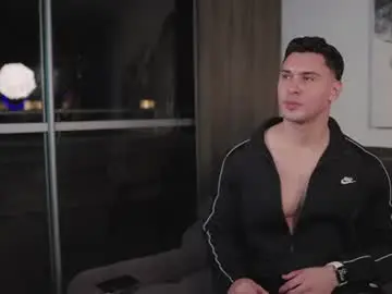 Chaturbate Nude Webcam of alan_vidal