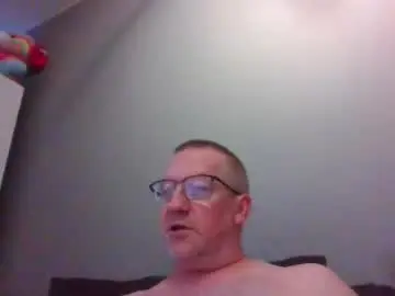 Chaturbate Live Sex Cam of middleton2021