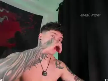 Chaturbate Live Sex Cam of alan_rosee