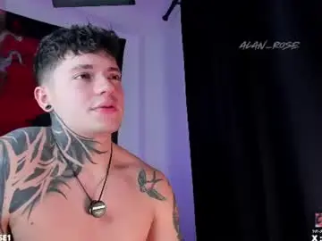 Chaturbate Live Porn of alan_rosee
