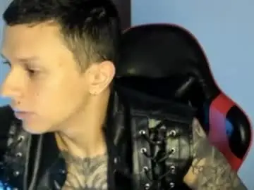 Chaturbate Live Porn of masterdave7
