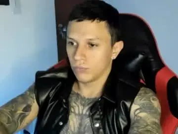 Chaturbate Live Sex Cam of masterdave7