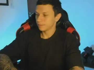 Chaturbate Free Porn Cam of masterdave7