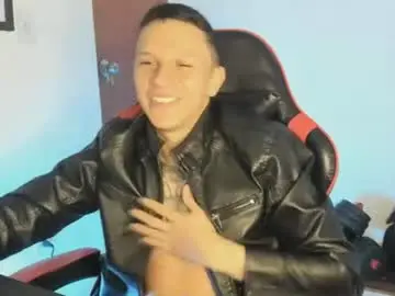 Chaturbate Free Live Porn of masterdave7