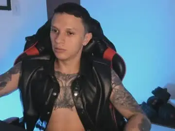 Chaturbate Nude Webcam of masterdave7