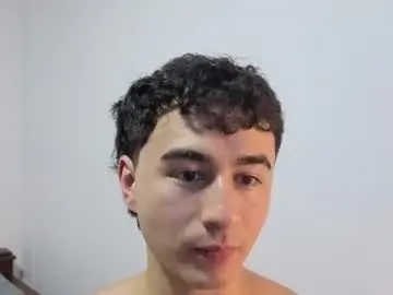 Chaturbate Best live sex cam show of patri_ck_villa