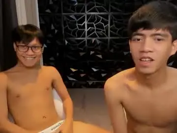 Chaturbate Watch Live Sex Cams of ricolocoxxx