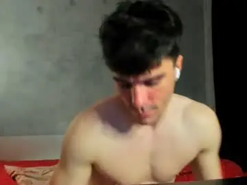 Chaturbate Watch Live Sex Cams of sam_huston18