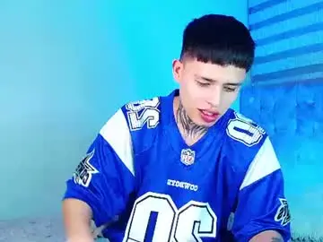 Chaturbate Free Live Porn of _justinmoon2