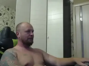 Chaturbate Live Sex Cam of strongass18