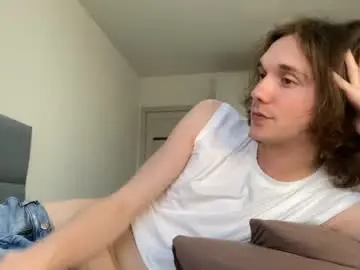 Chaturbate Live Sex Cam of big_lil_small