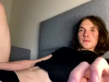 Chaturbate Live Sex Cam of big_lil_small