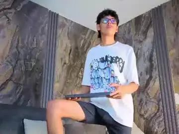 Chaturbate Live Sex of ryann_wolf