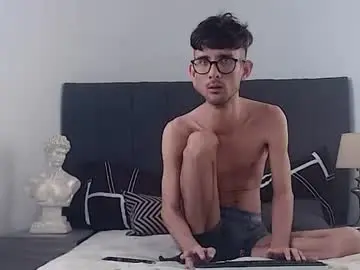 Chaturbate Sex Cam of sasuke_bigcock