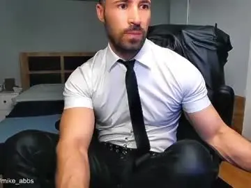 Chaturbate Free Porn Cam of mikestrip
