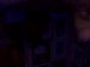 Chaturbate Live Porn of coldasluke94