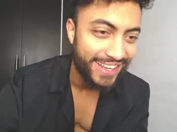 Chaturbate Live Sex Cam of claybrown_