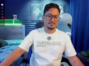 Chaturbate Sex Cam of daviidevans