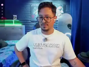 Chaturbate Free Porn Cam of daviidevans