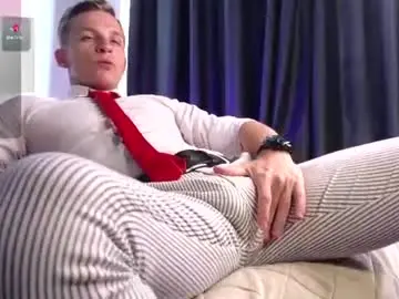 Chaturbate Adult Webcam of night_wwwolf