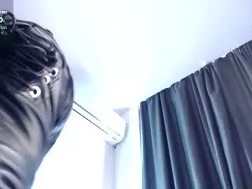 Chaturbate Free Live Porn of night_wwwolf