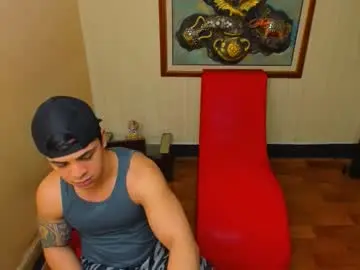Chaturbate Adult Video Chat of themuscularvenezuelanman