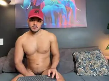 Chaturbate Private Sex Chat of highlatin_guys