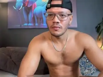Chaturbate Sex Cam of highlatin_guys