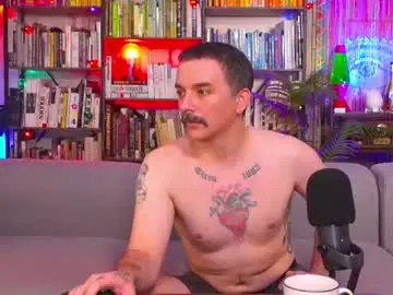 Chaturbate Adult Webcam of hipstertrashdumpsterfire
