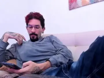 Chaturbate Sex Cam of jonathan_sinn