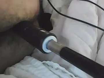 Chaturbate Nude Webcam of analhunter33