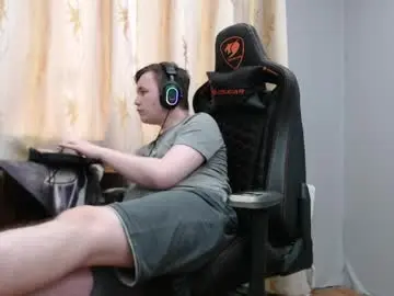 Chaturbate Best live sex cam show of iliaskrisloveee