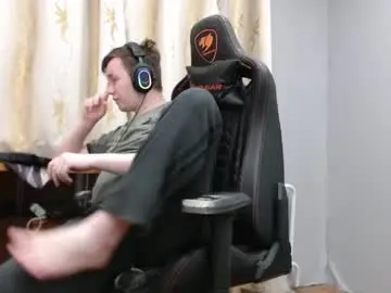Chaturbate Sex Cam of iliaskrisloveee